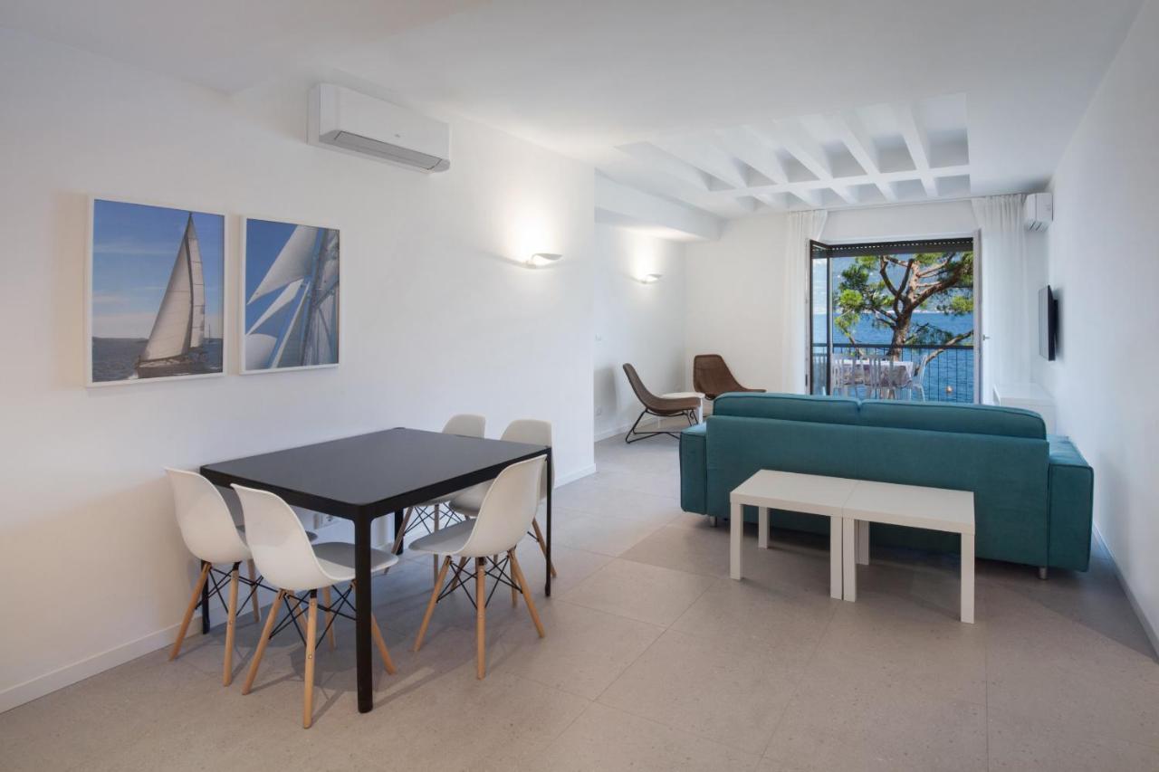 Apartment Azzurro Torri Del Benaco Zewnętrze zdjęcie