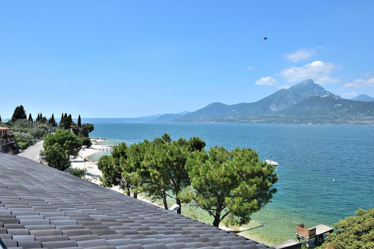 Apartment Azzurro Torri Del Benaco Zewnętrze zdjęcie